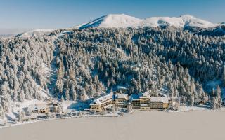 Jägerwirt-Panorama-Winteransicht-1 (c) WKM